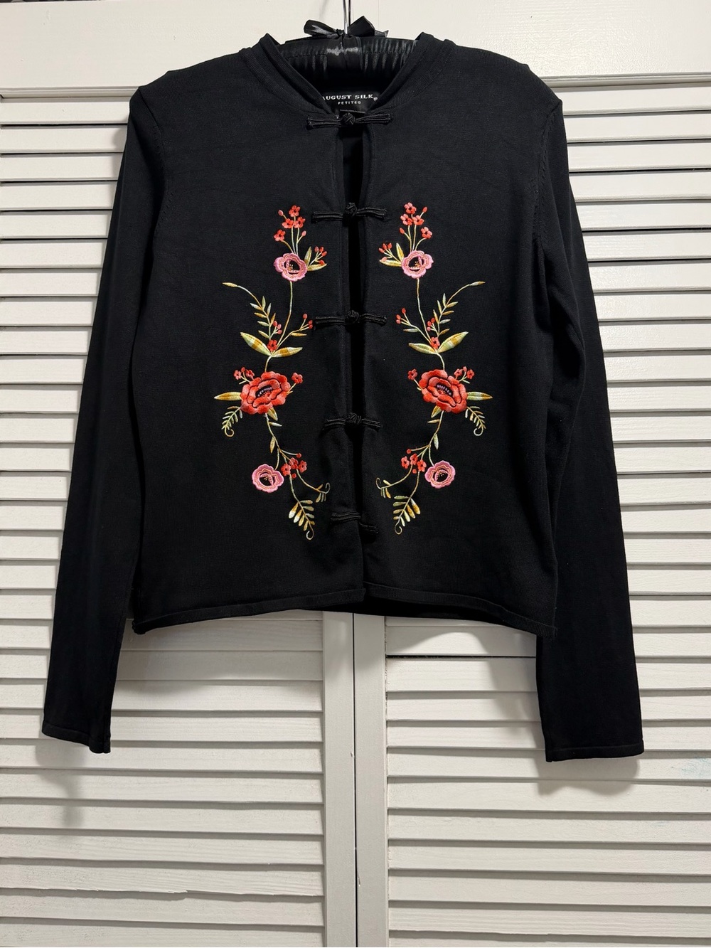 Vintage August Silk Logic Black Floral EmbroideredSilk Blend Cardigan Petite S/М
